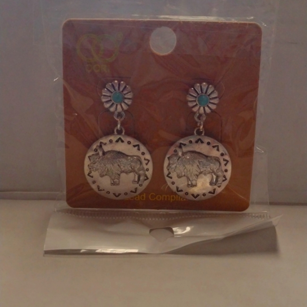 OORI EARRINGS BUFFALO
